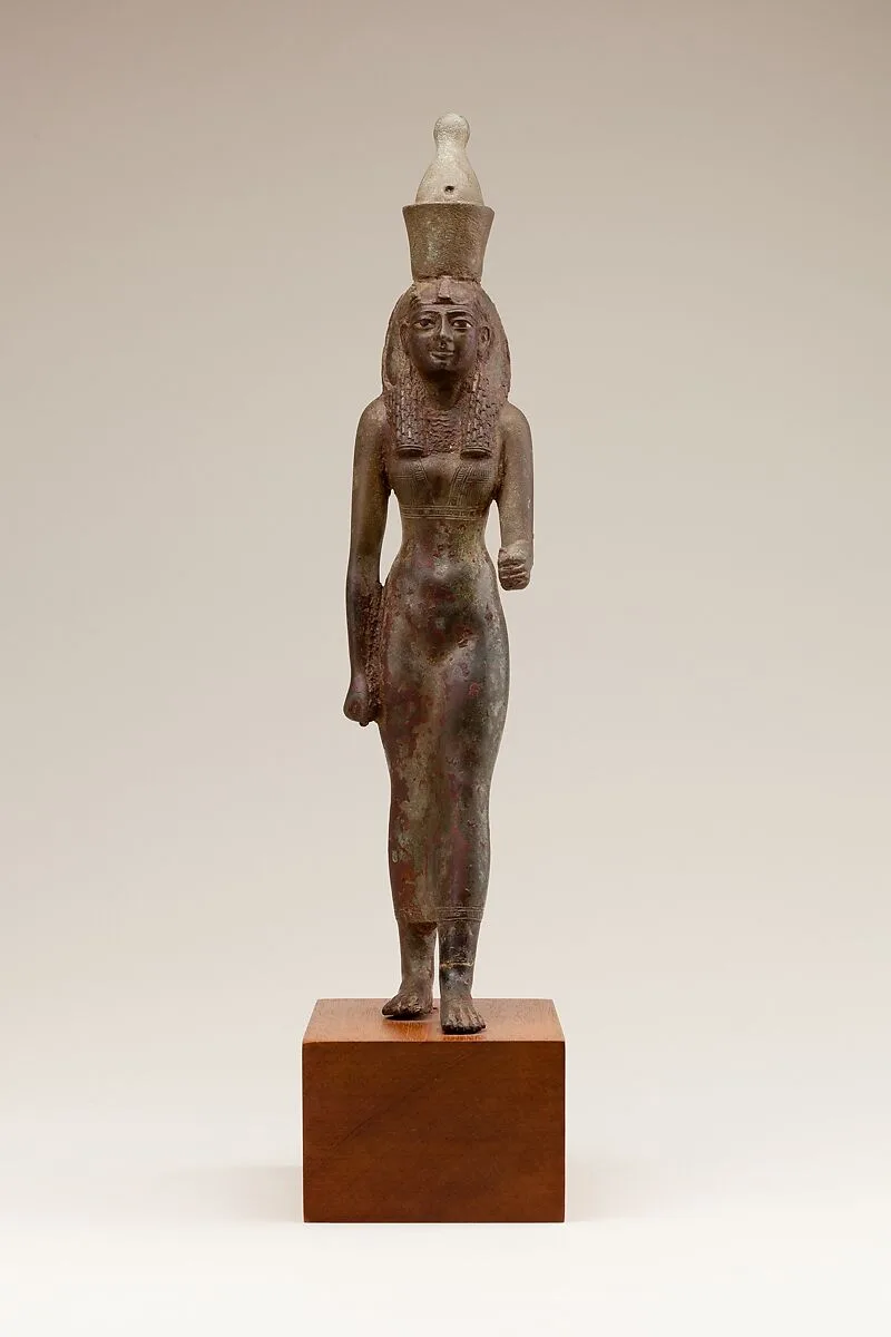 Statuette of Mut or Nekhbet — Unknown