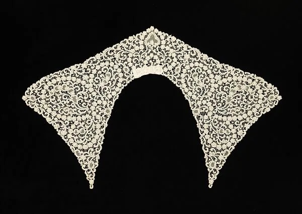 Collar — Unknown
