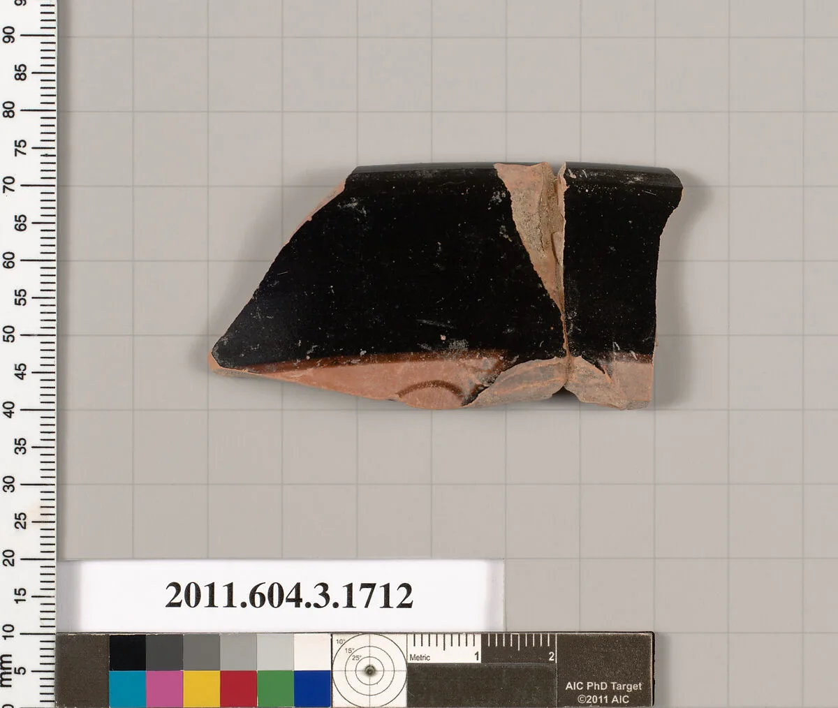 Terracotta rim fragment of a kylix: Band cup (drinking cup) — Unknown