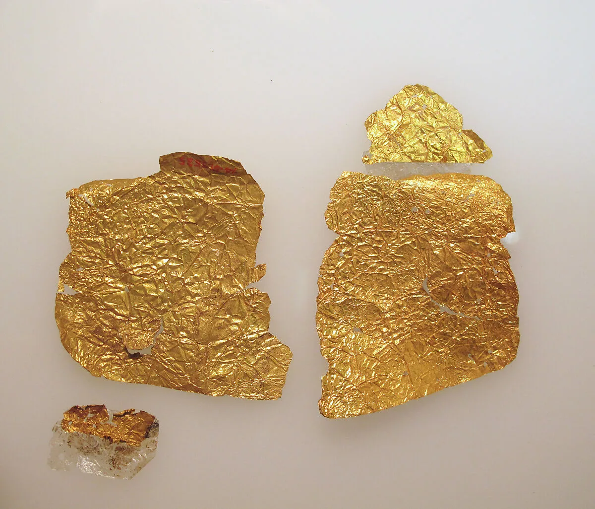 Frontlet of gold leaf — Unknown