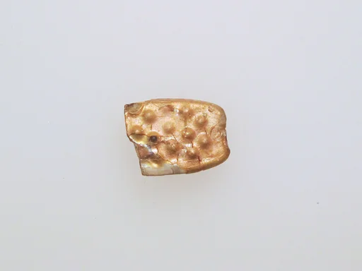 Gold-glass bead