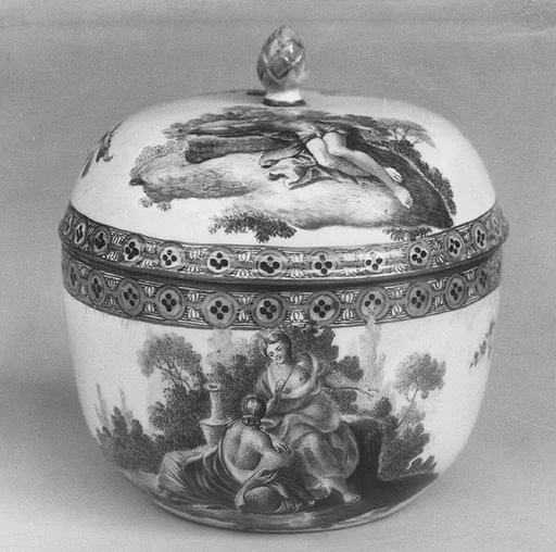 Sugar bowl with cover