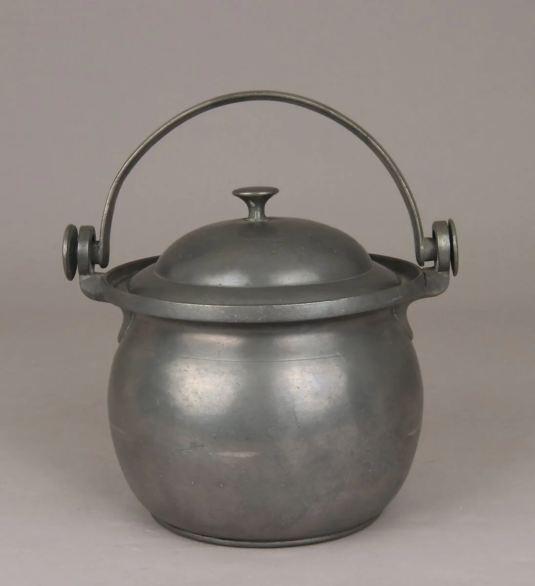 Dinner pail — Unknown