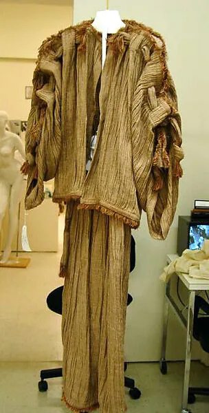 Ensemble — Issey Miyake|Miyake Design Studio