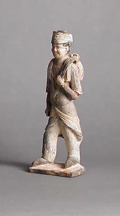 唐 彩繪陶男俑|Man carrying a bag