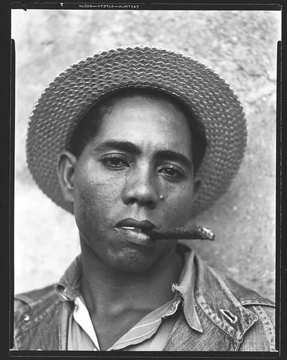 [Dockworker, Havana]