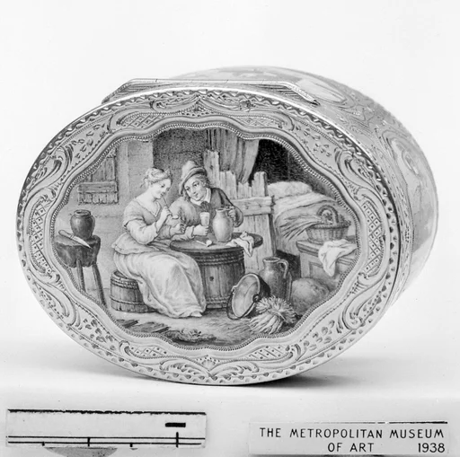 Snuffbox with domestic scenes