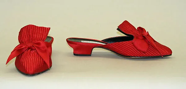 Mules — Manolo Blahnik