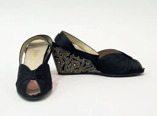 Evening sandals