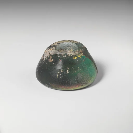 Glass spindle whorl