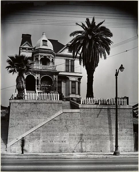 The Phantasmal Man From the Solitary House — Clarence John Laughlin