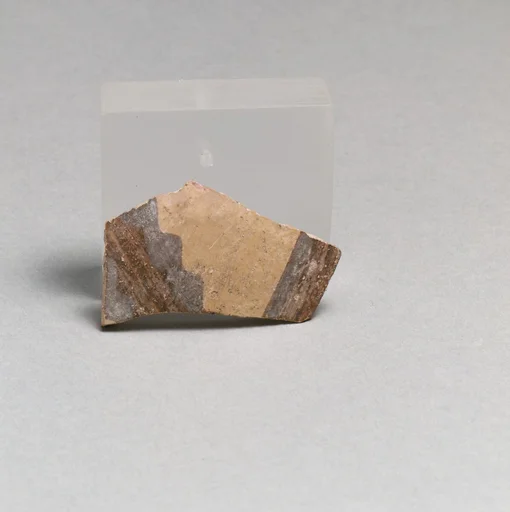Vase fragment