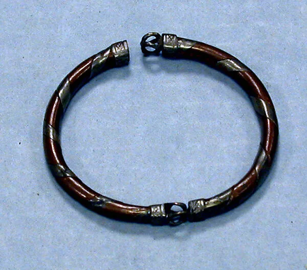 Bracelet — Unknown