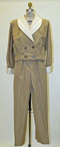Rain suit