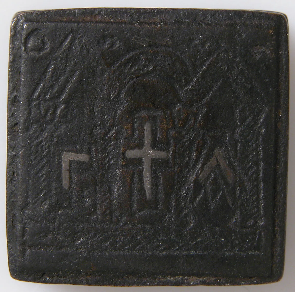 Balance Weight with a Cross and an Architectural Setting — Unknown
