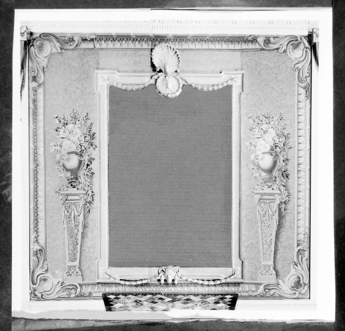 Mirror surround with vases — Maurice Jacques|Jacques Neilson|Manufacture Nationale des Gobelins|George William Coventry, 6th earl of Coventry|Jacques Germain Soufflot