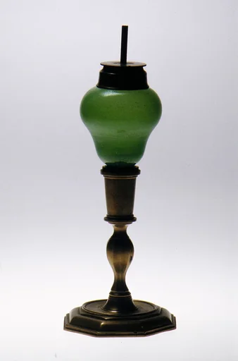 Peg Lamp