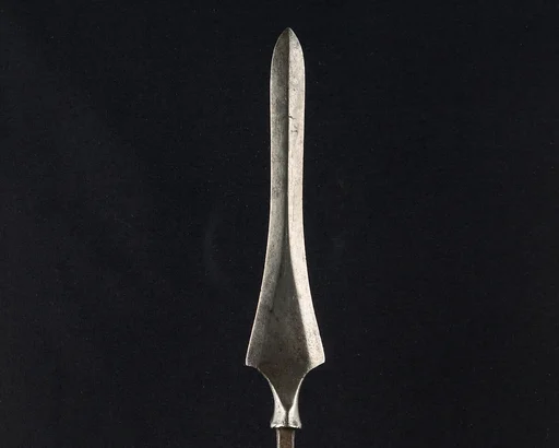 Arrowhead (<i>Yanone</i>)