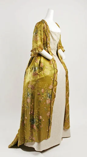 Robe à la Française