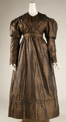 Walking dress