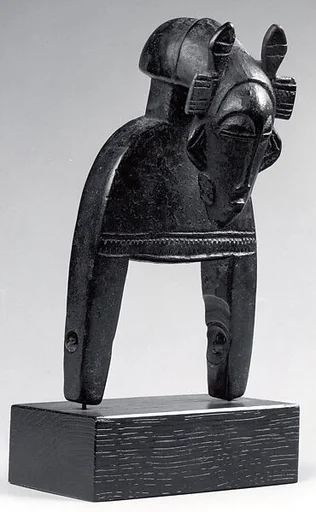 Heddle Pulley with Figure
