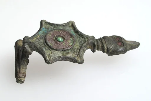 Bow Brooch