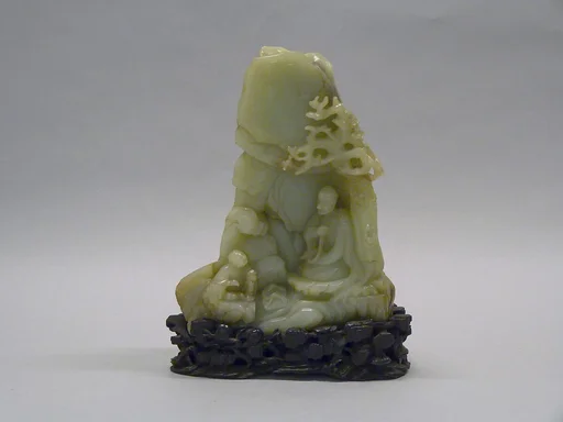 清乾隆 玉雕羅漢山子|Rocky crag with seated arhat