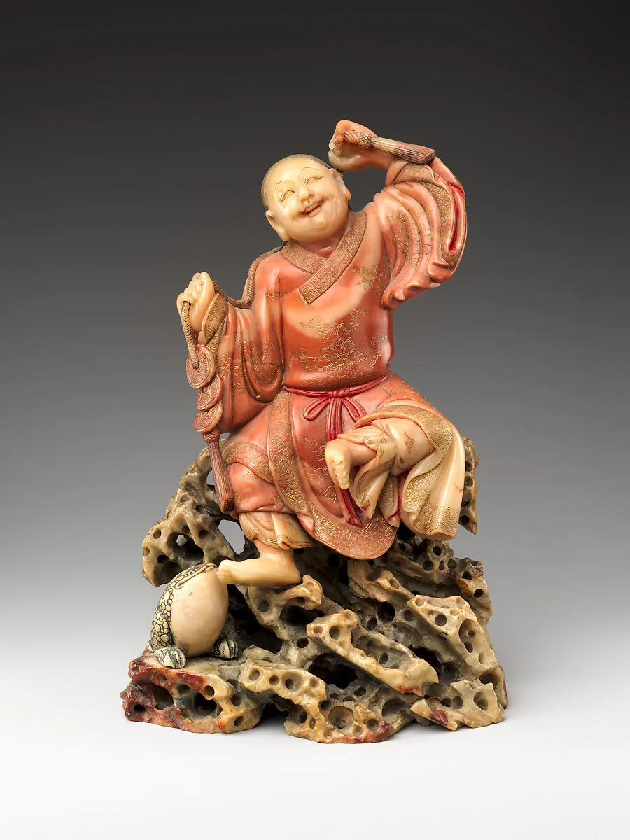 清 壽山石雕劉海戲金蟾|Immortal Liu Hai playing with a frog — Unknown