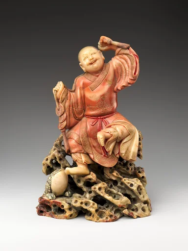 清  壽山石雕劉海戲金蟾|Immortal Liu Hai playing with a frog
