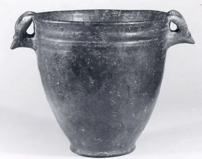 Pot — Unknown