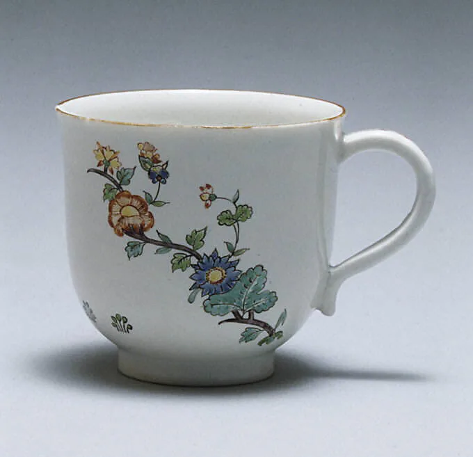 Cup — Chantilly