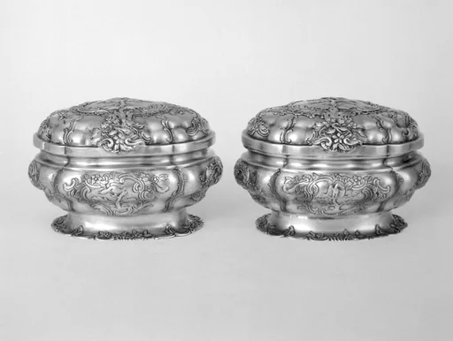 Oval box (one of a pair)