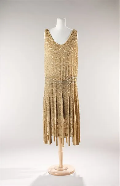 Evening dress — Edward Molyneux