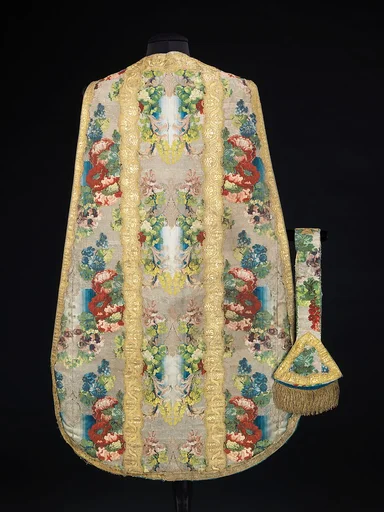 Chasuble and maniple