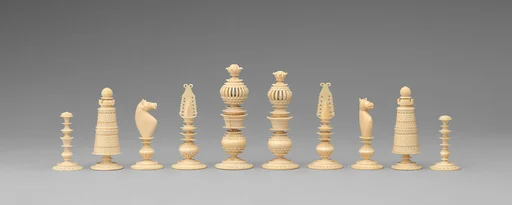 Chessmen (32)