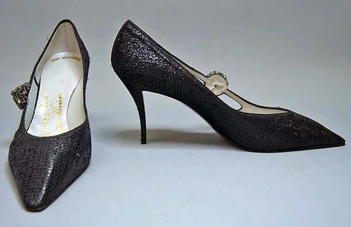 Evening shoes