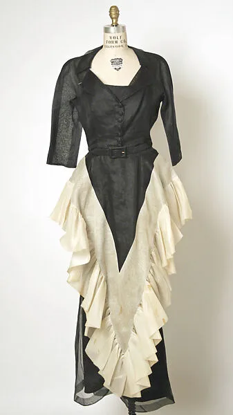 Evening ensemble — Cristobal Balenciaga|House of Balenciaga