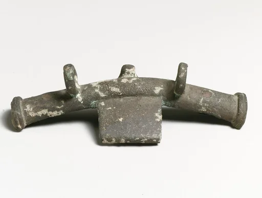 Handle attachment for a bowl