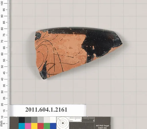 Terracotta rim fragment of a kylix (drinking cup)