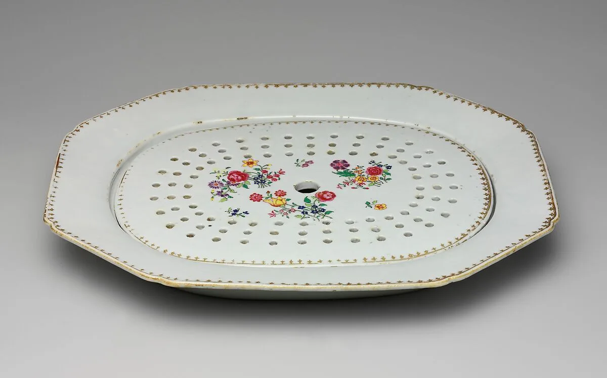 Platter with Drainer — Unknown