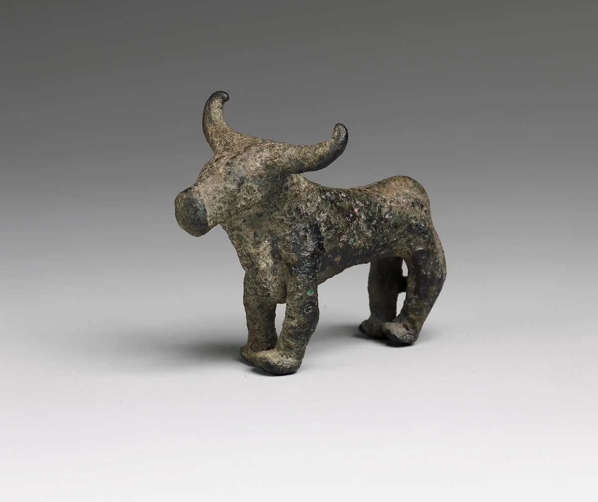 Bronze bull — Unknown