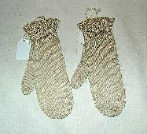 Mittens — Unknown