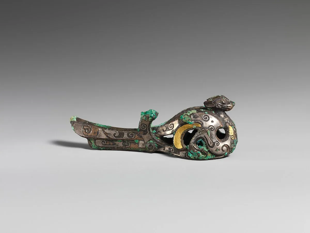 戰國 青銅鳥形端飾|Finial in the shape of a bird — Unknown