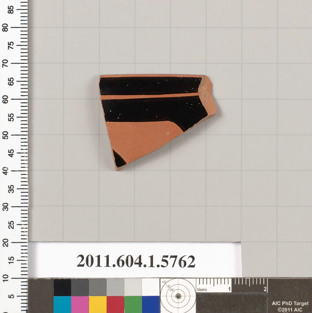 Terracotta rim fragment of a kylix: eye-cup (drinking cup) — Unknown