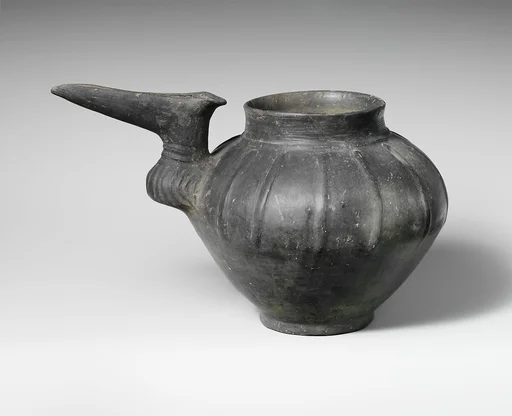 Spouted pitcher
