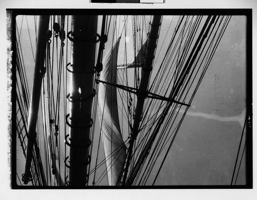 [South Seas: Mast, Sail, and Rigging of Cressida]