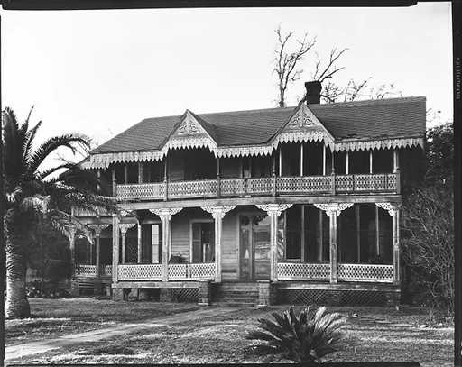 [Folk Victorian House, Family Summer Residence of Christine Fairchild, Waveland, Mississippi]