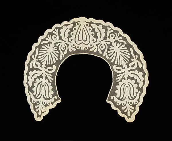 Collar — Unknown