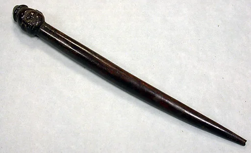 Staff: Head (Edan Ogboni)