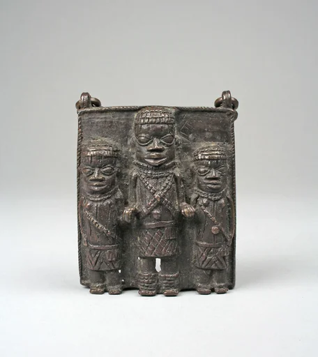 Pendant: Three Figures